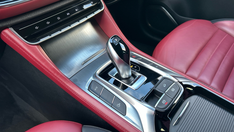 MG HS 1.5 T-GDI PHEV Trophy 5dr Auto Hatchback